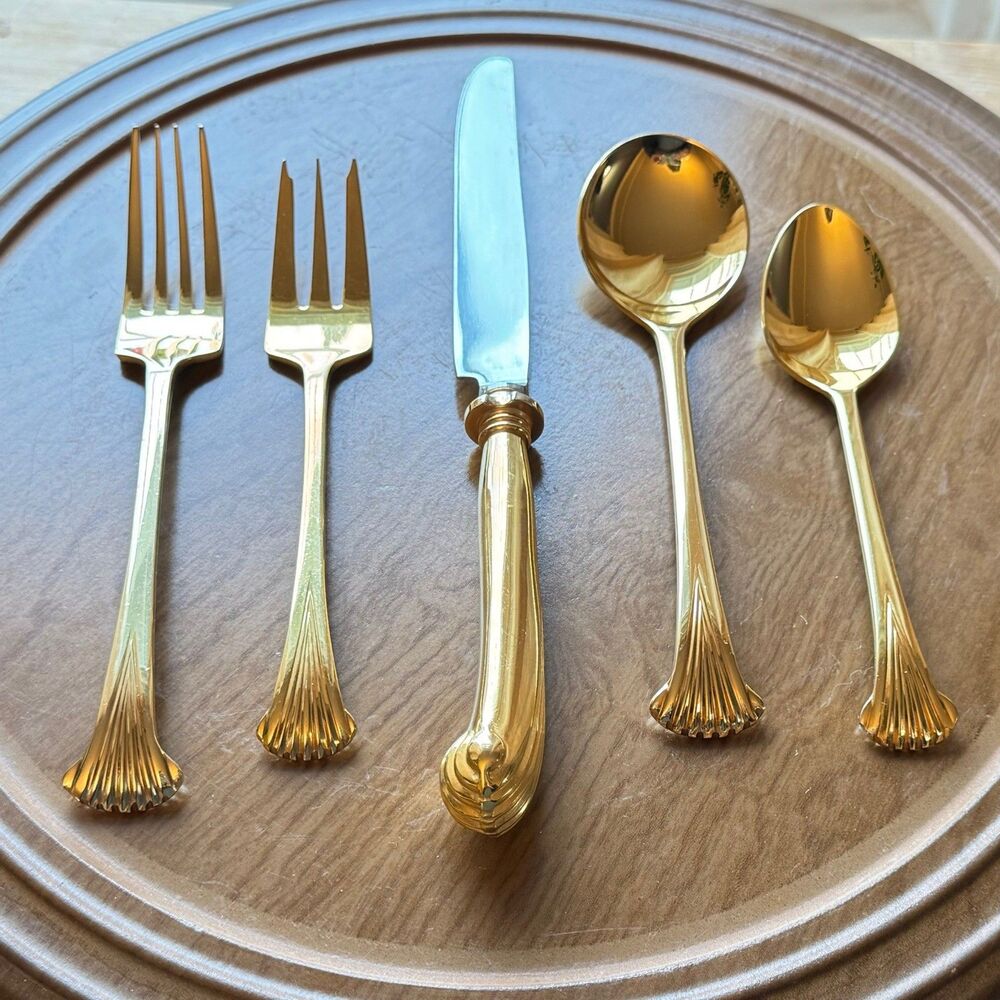 VTG Supreme Cutlery By Towle Aristocrat 20 Pc 4 Settings Gold Plated Flatware